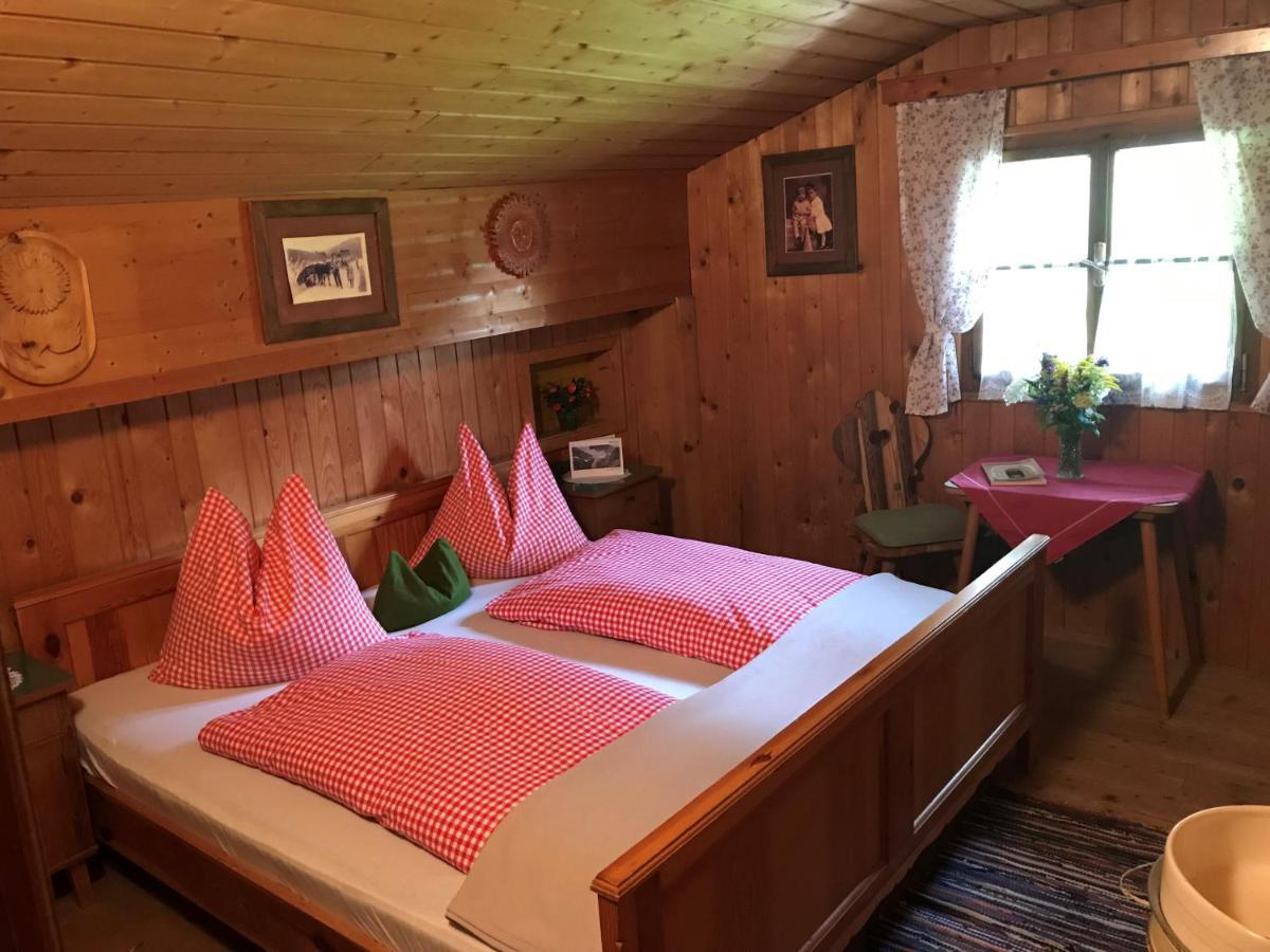Senninger Alm Bed & Breakfast Hollersbach im Pinzgau Exterior foto