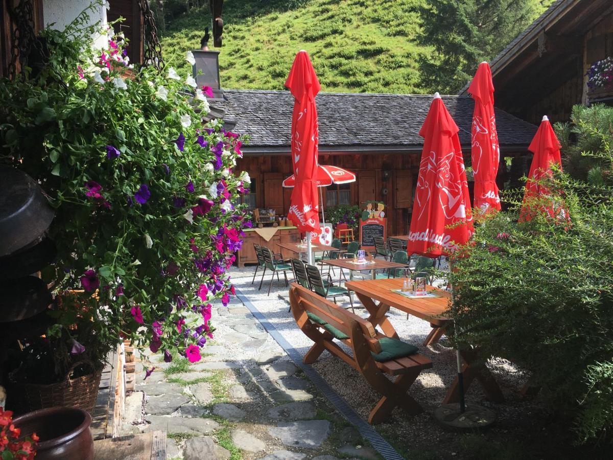 Senninger Alm Bed & Breakfast Hollersbach im Pinzgau Exterior foto
