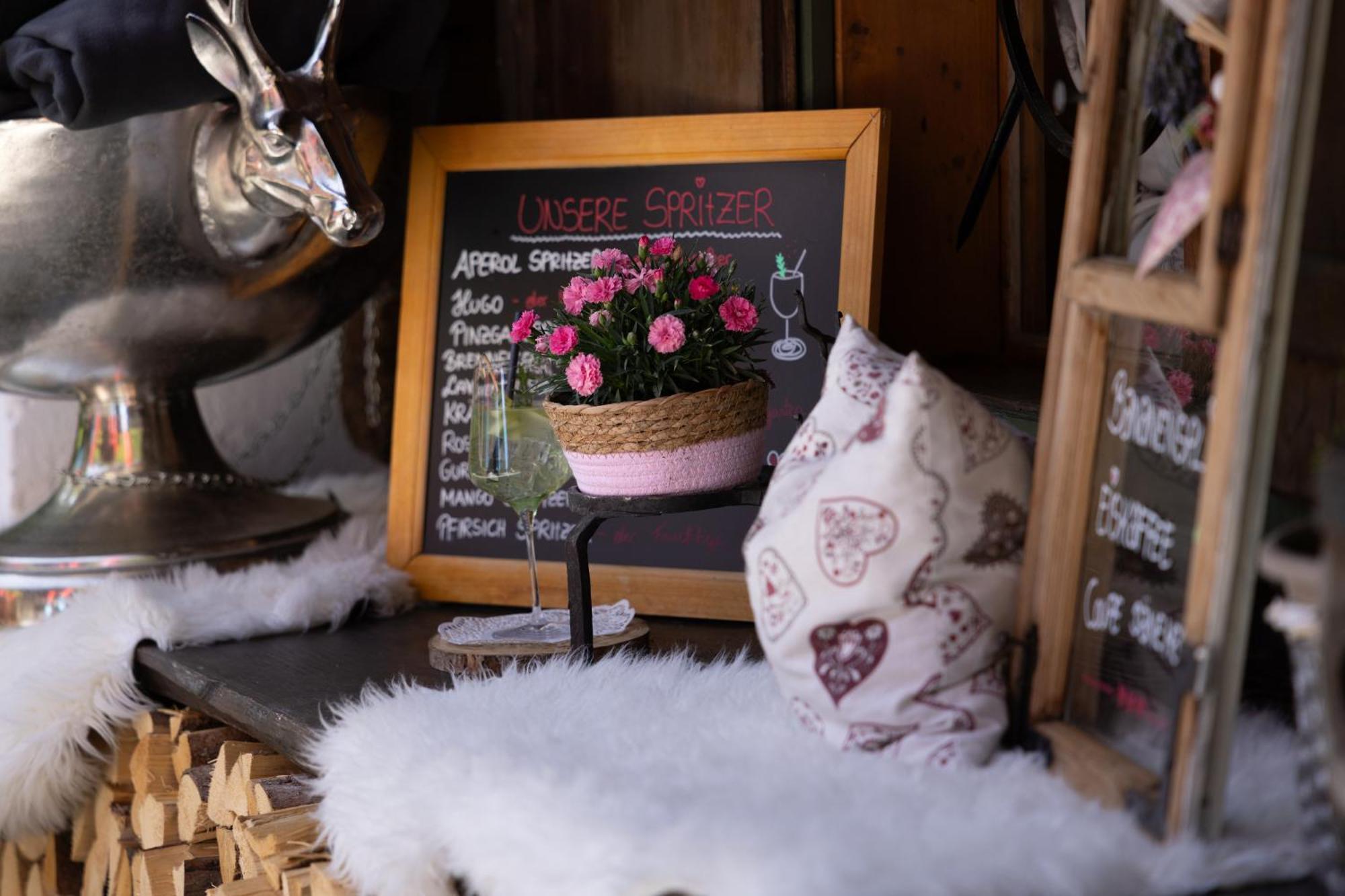 Senninger Alm Bed & Breakfast Hollersbach im Pinzgau Exterior foto